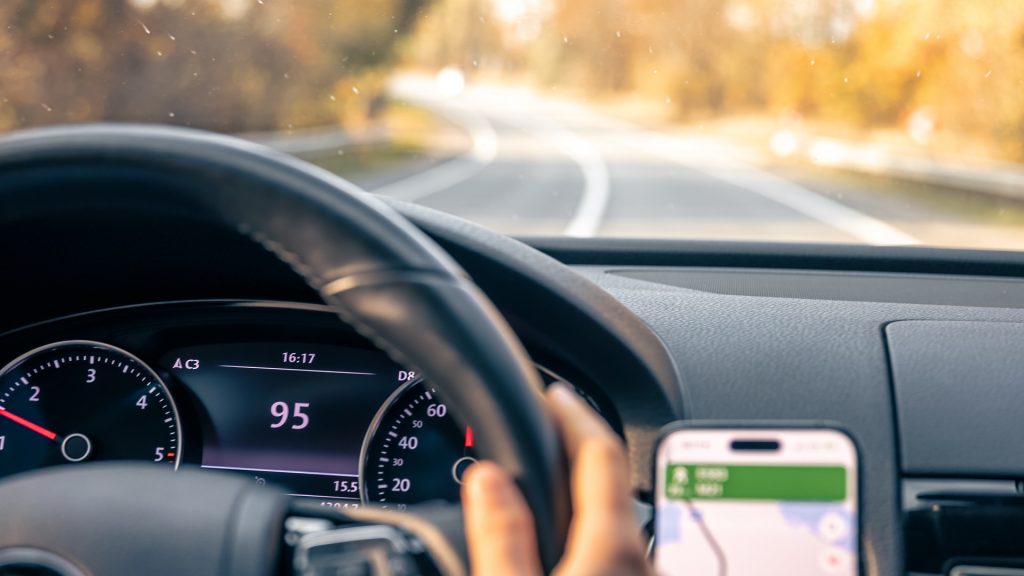 Mit tegyek, ha a guminyomás visszajelző lámpa világít?