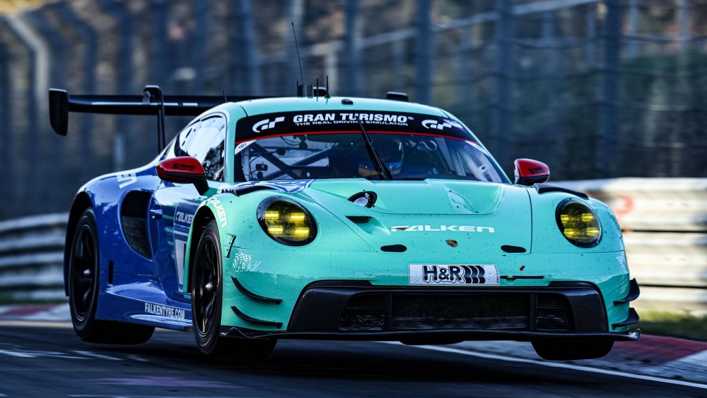 Ismételt Falken dobogó a Nürburgringen