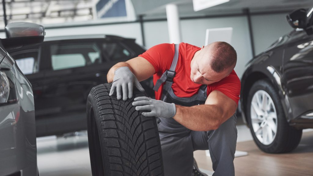 Miért tilos a gumi oldalfal javítás?