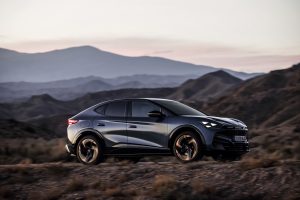 Hankook iON evo SUV: A Tökéletes Nyári Gumiabroncs a CUPRA Tavascan Modellhez