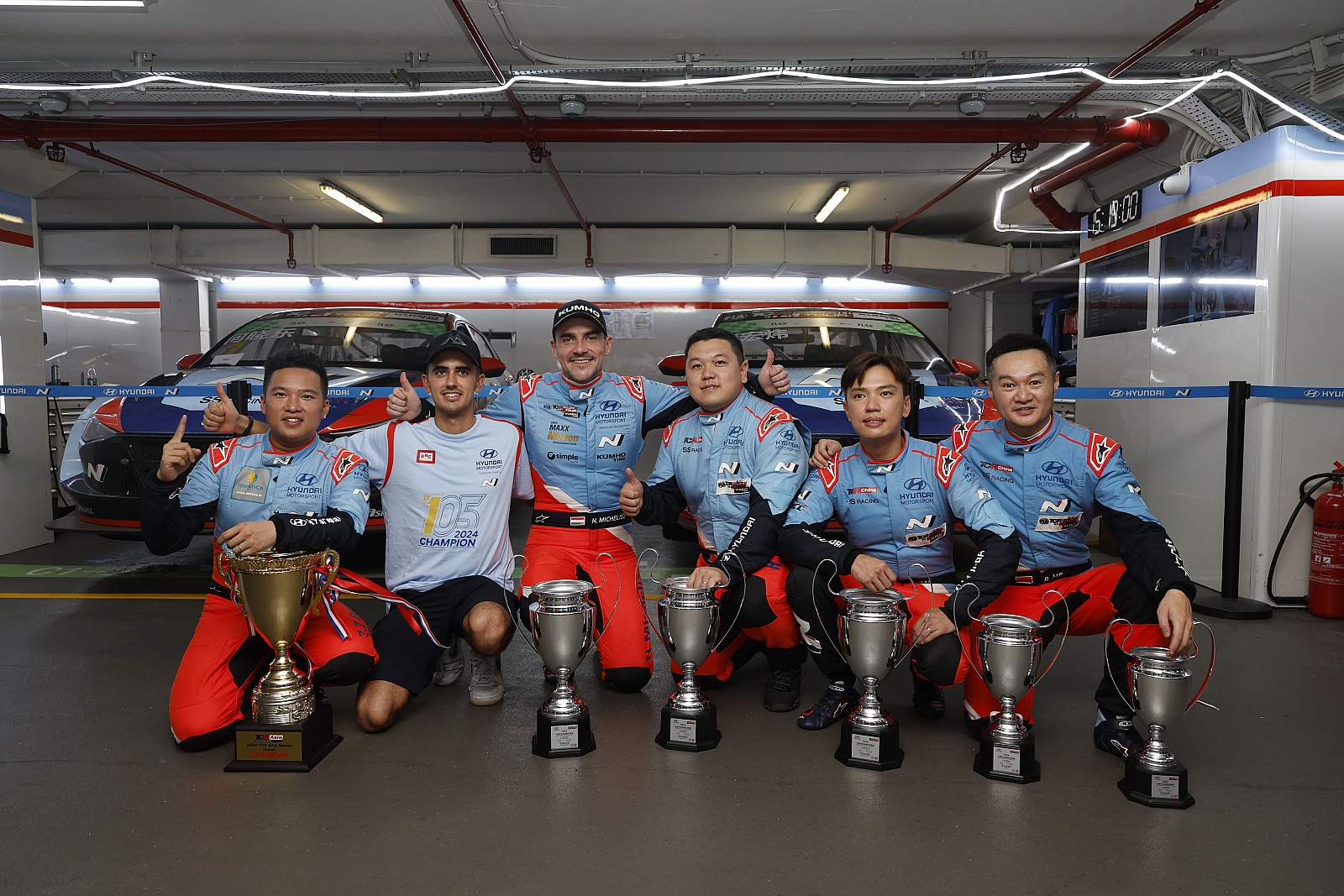 Gumi.hu Blog | Magyar diadal Makaóban: Michelisz Norbert a TCR bajnoka